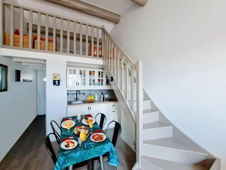 Appartement Face A La Mer - Saintes-Maries-De-La-Mer Apartmán
